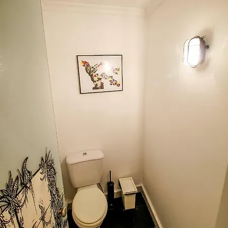 Affittacamere Pensao Rosinha Art Gallery House *