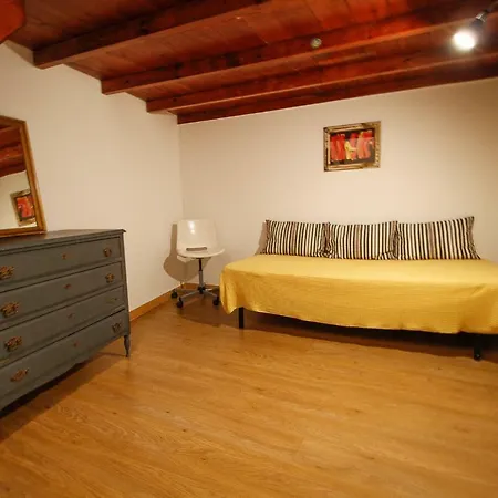Vendégház Pensao Rosinha Art Gallery House Lisboa